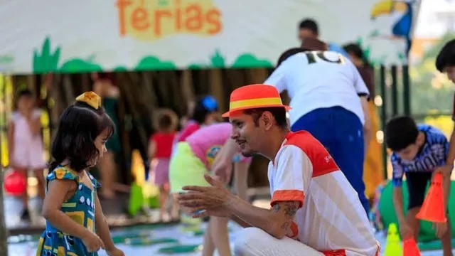 Festival de Férias promove cultura e criatividade para crianças e famílias durante recesso escolar