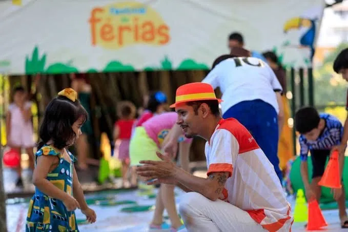 Festival de Férias promove cultura e criatividade para crianças e famílias durante recesso escolar