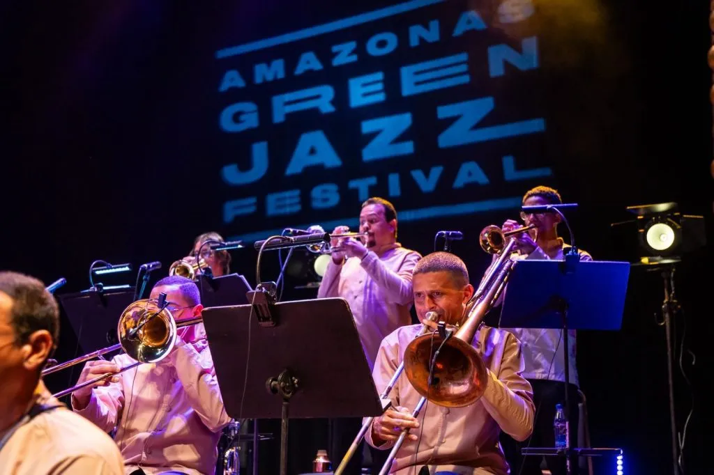 Orquestra nordestina emociona no Amazonas Green Jazz Festival 2025